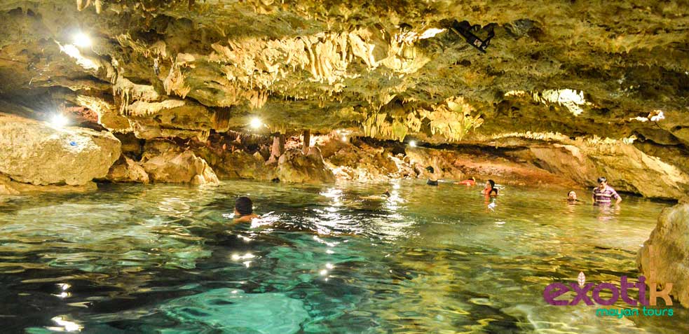 cenote azul