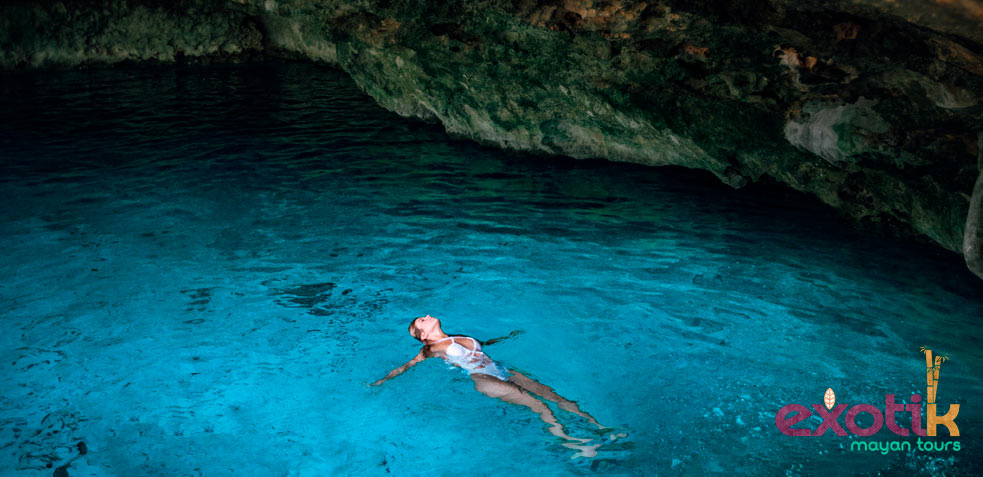 cenote azul